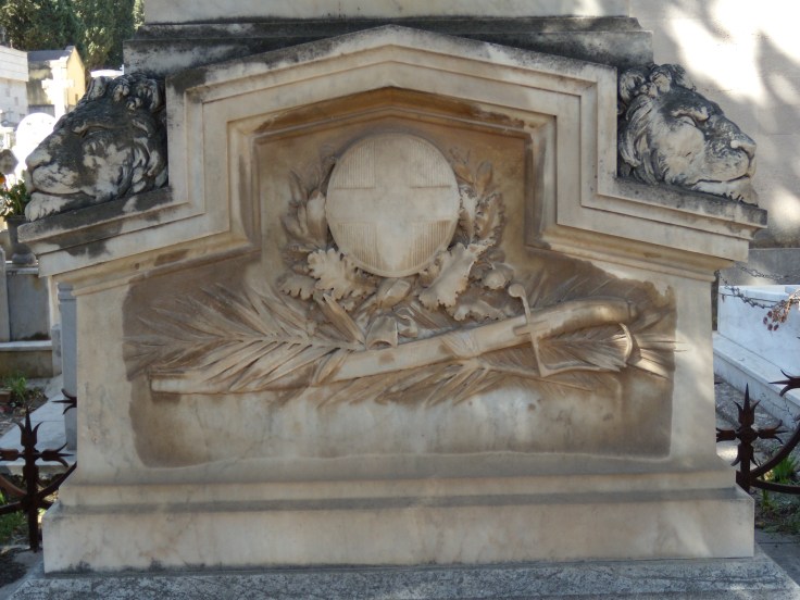 DSCN0952 Monumento Griffo3