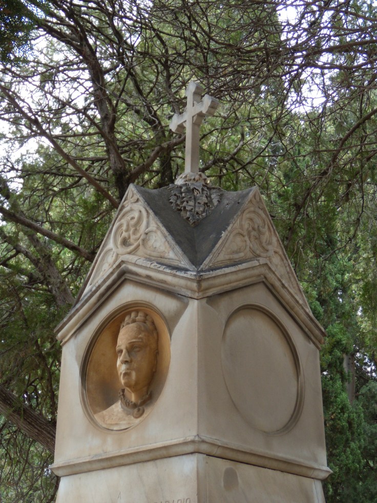 Monumento Benfratello3